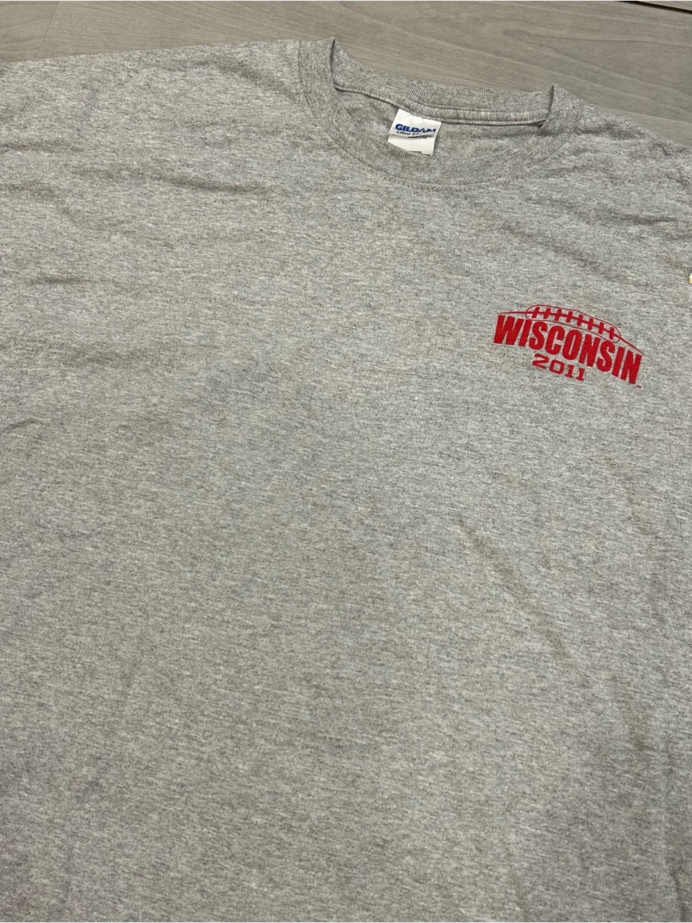 Wisconsin Badgers 2011 Football Schedule T Shirt Gray 2XL NCAA Big Ten